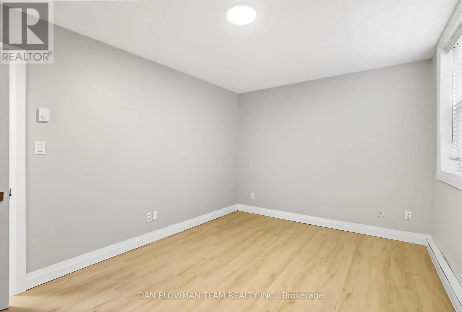 476 ALBERT STREET