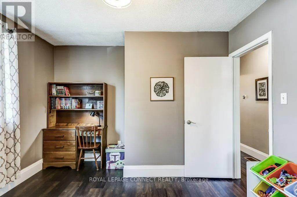 33 TULLOCH DRIVE