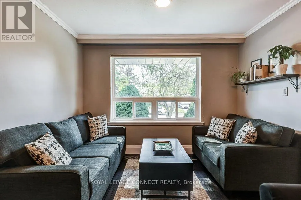 33 TULLOCH DRIVE
