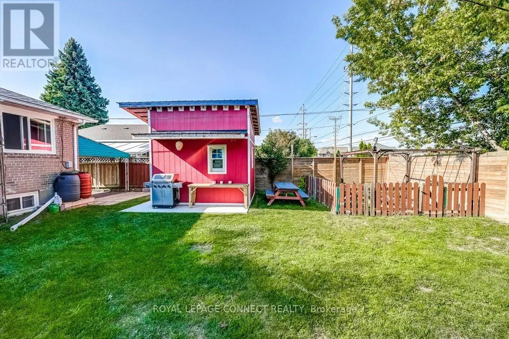 33 TULLOCH DRIVE