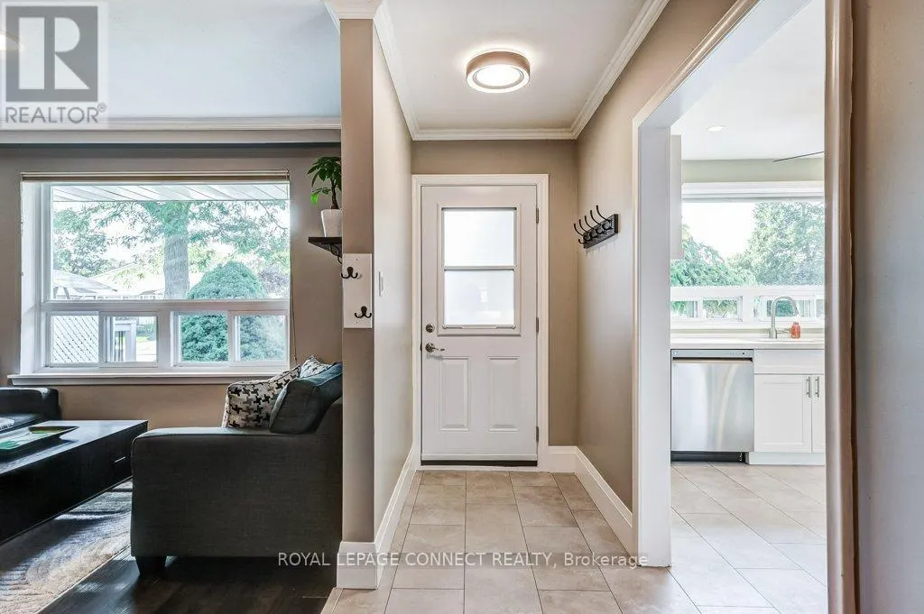33 TULLOCH DRIVE