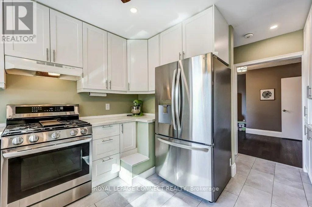 33 TULLOCH DRIVE