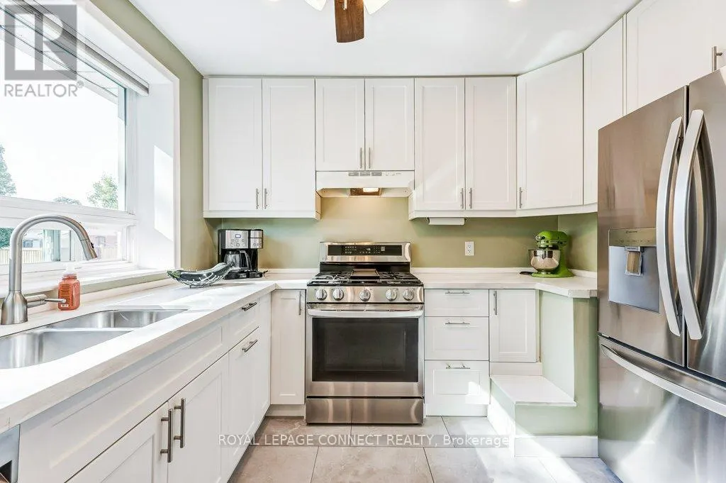 33 TULLOCH DRIVE