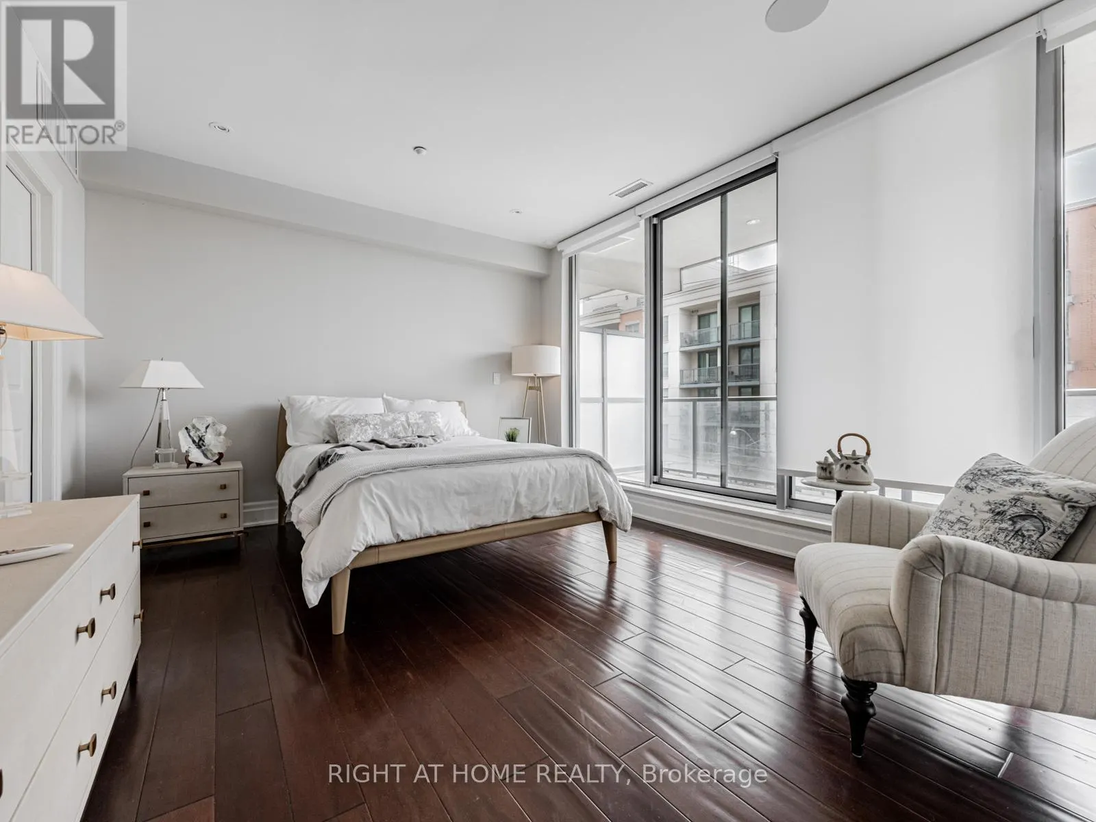 204 - 1 RAINSFORD ROAD