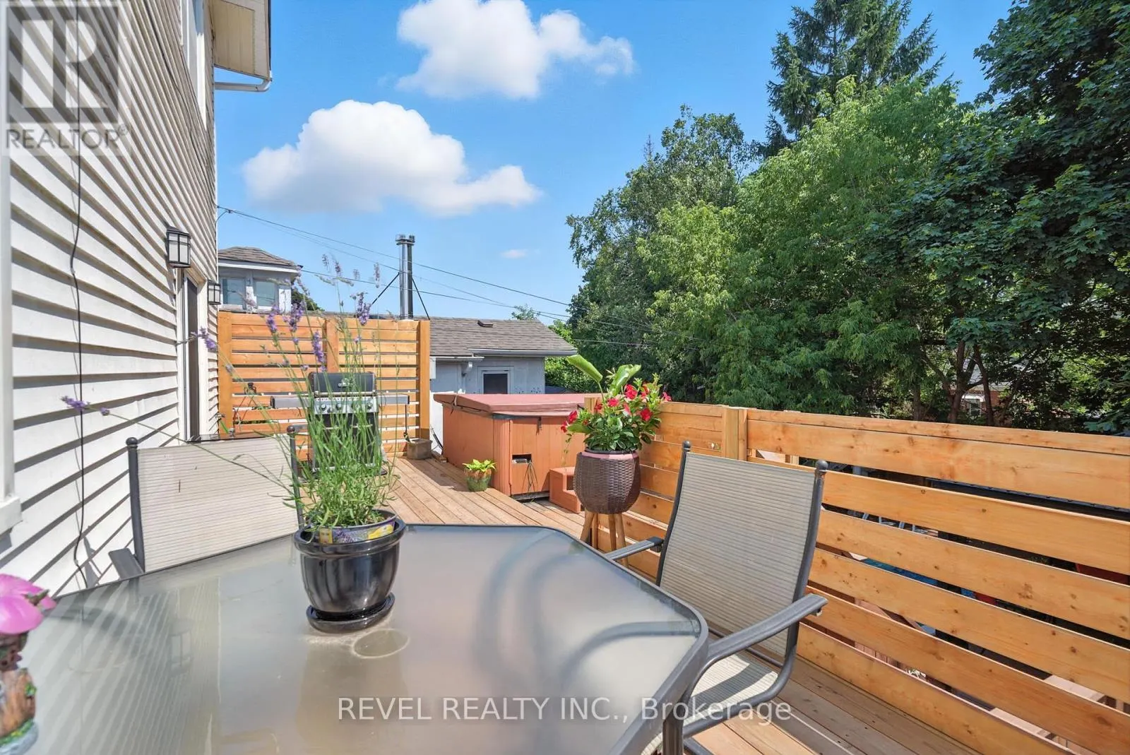 57 ROSEHILL BOULEVARD