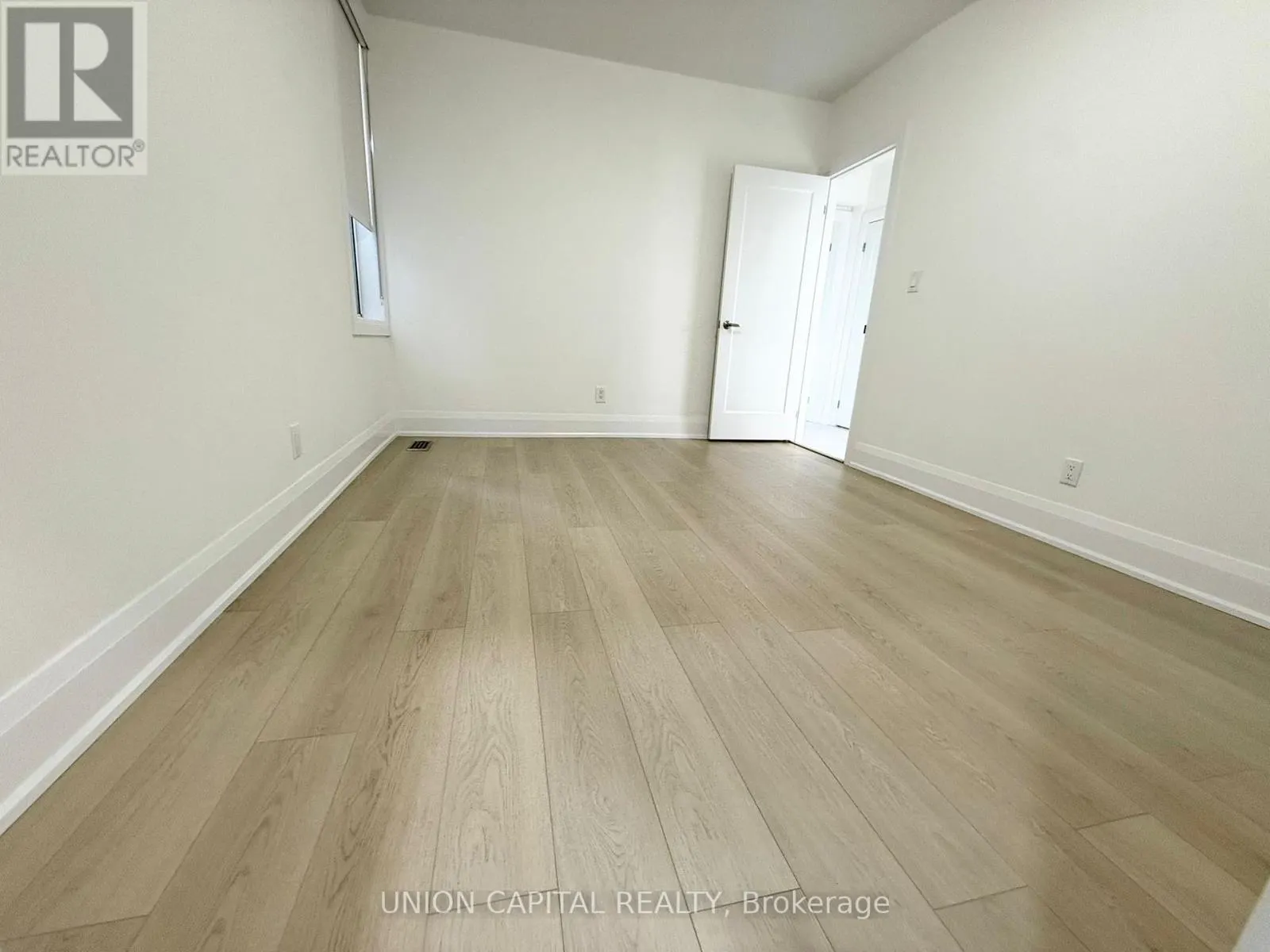 MAIN - 1087 GERRARD STREET E