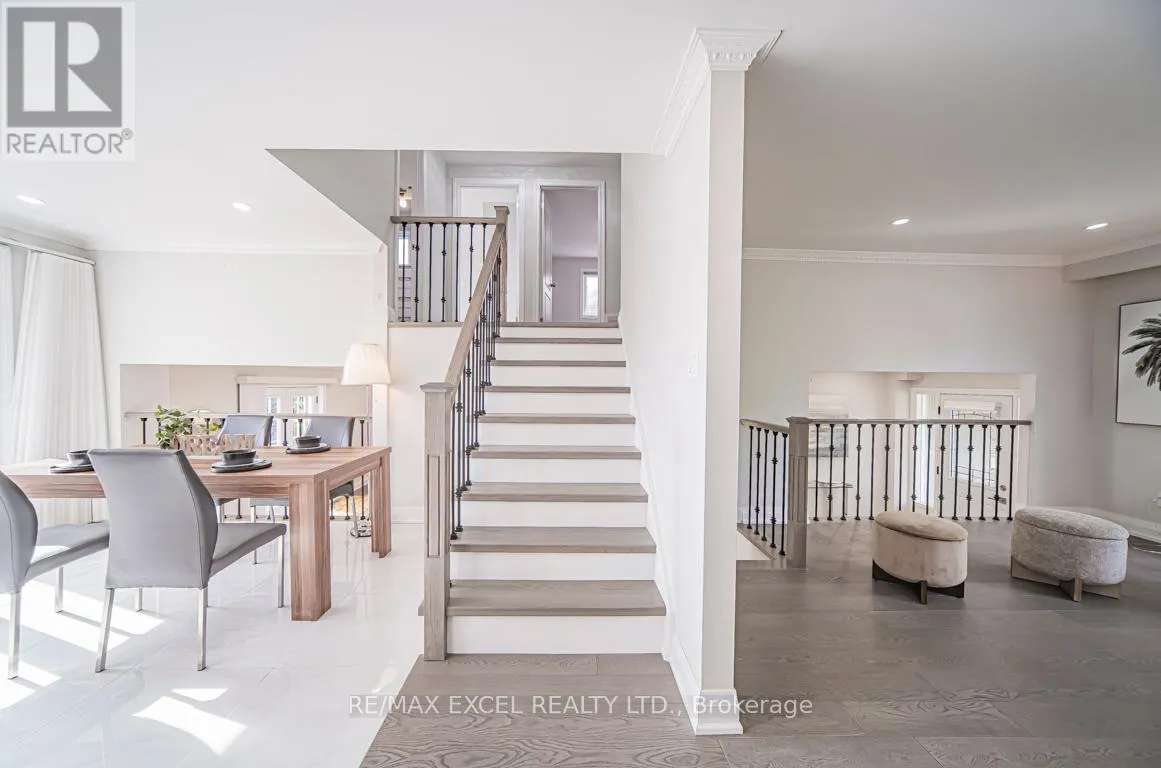 106 ALEXMUIR BOULEVARD
