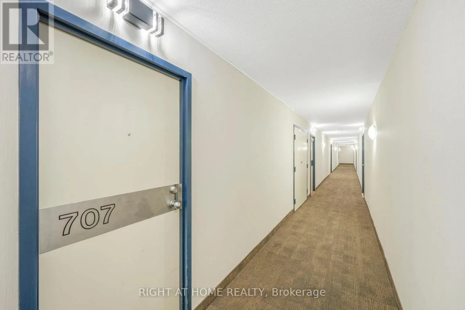 707 - 2466 EGLINTON AVENUE E