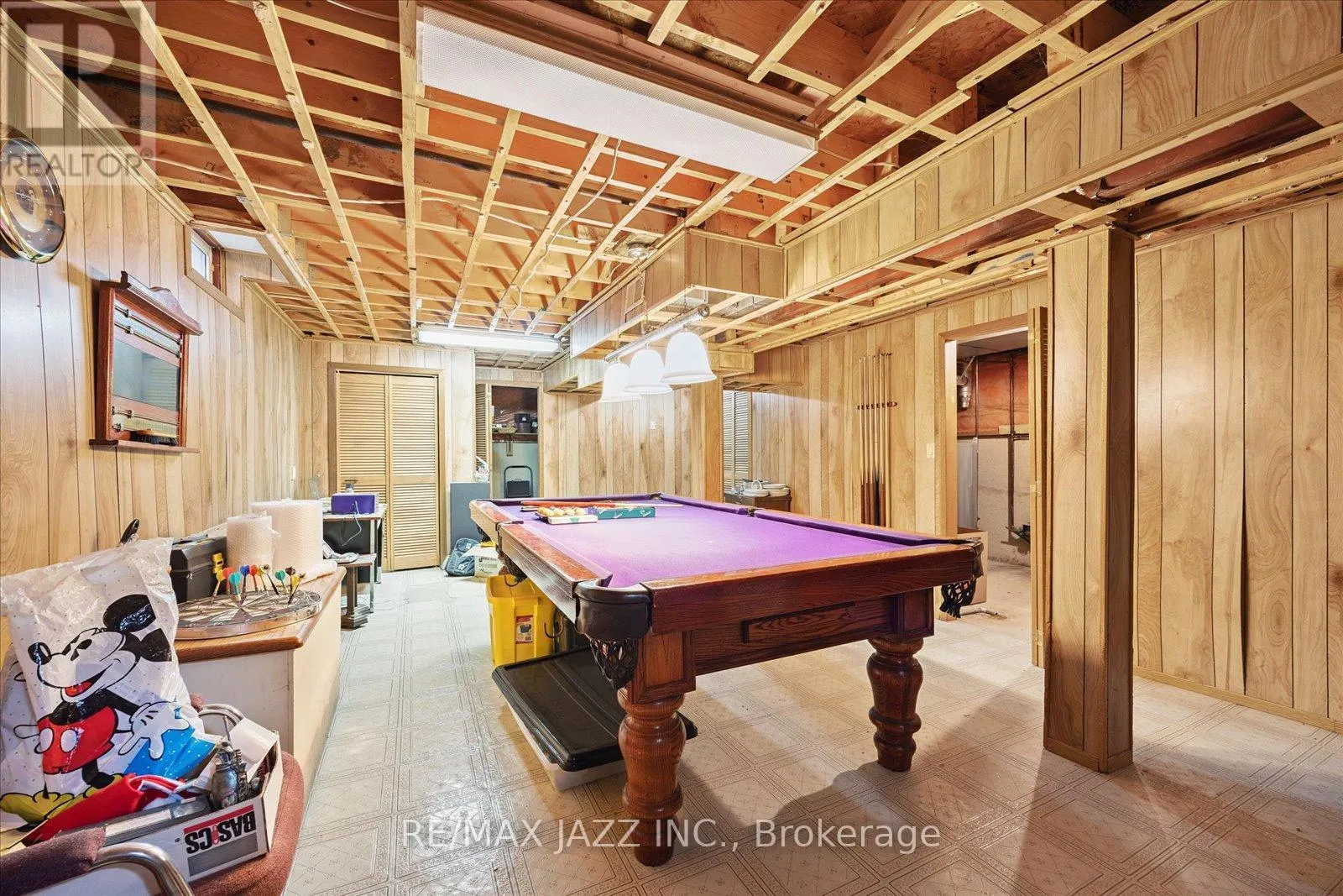 14 GROVER DRIVE