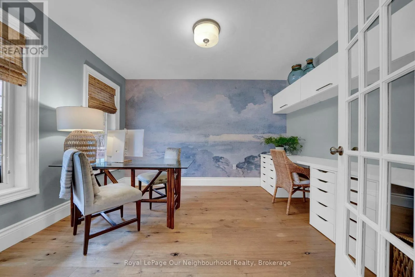 106 HOILE DRIVE N