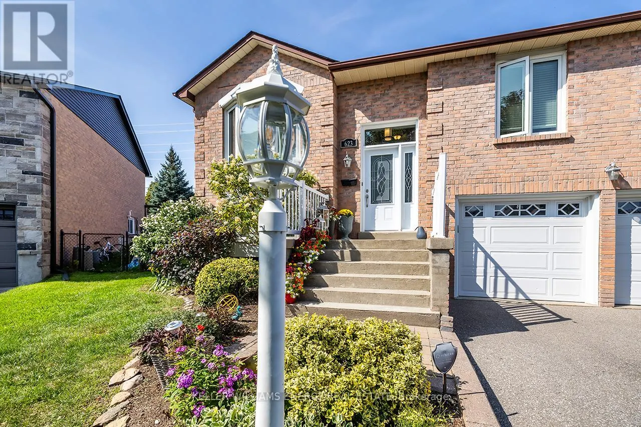 623 DUNROBIN COURT