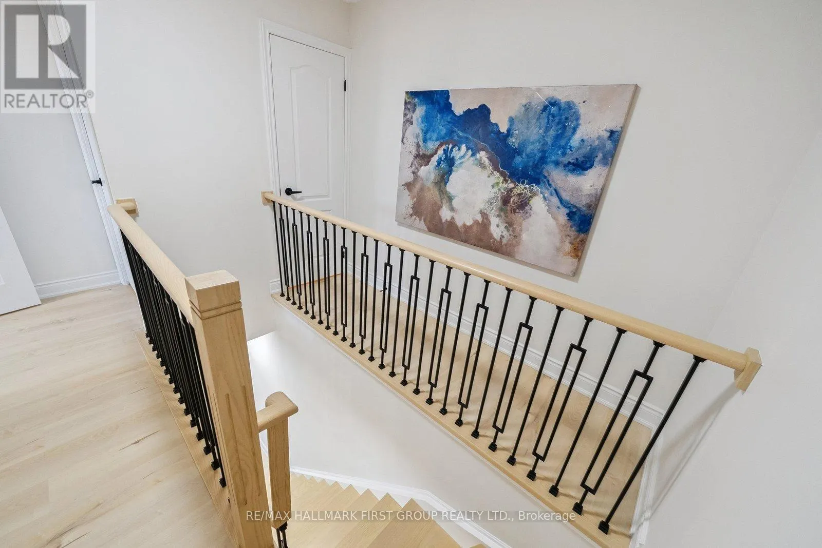 806 - 1400 THE ESPLANADE ROAD N
