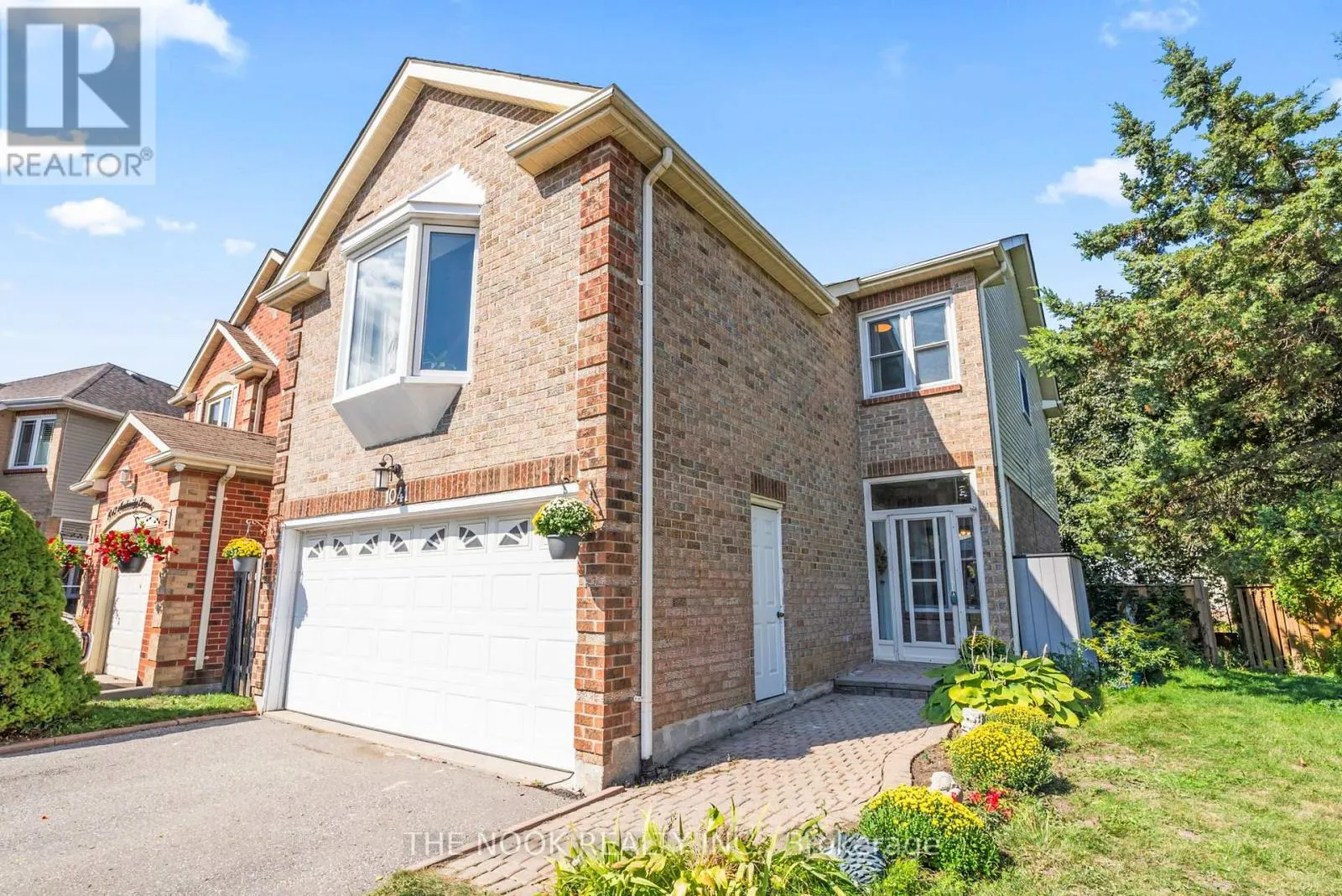 1041 MEADOWRIDGE CRESCENT