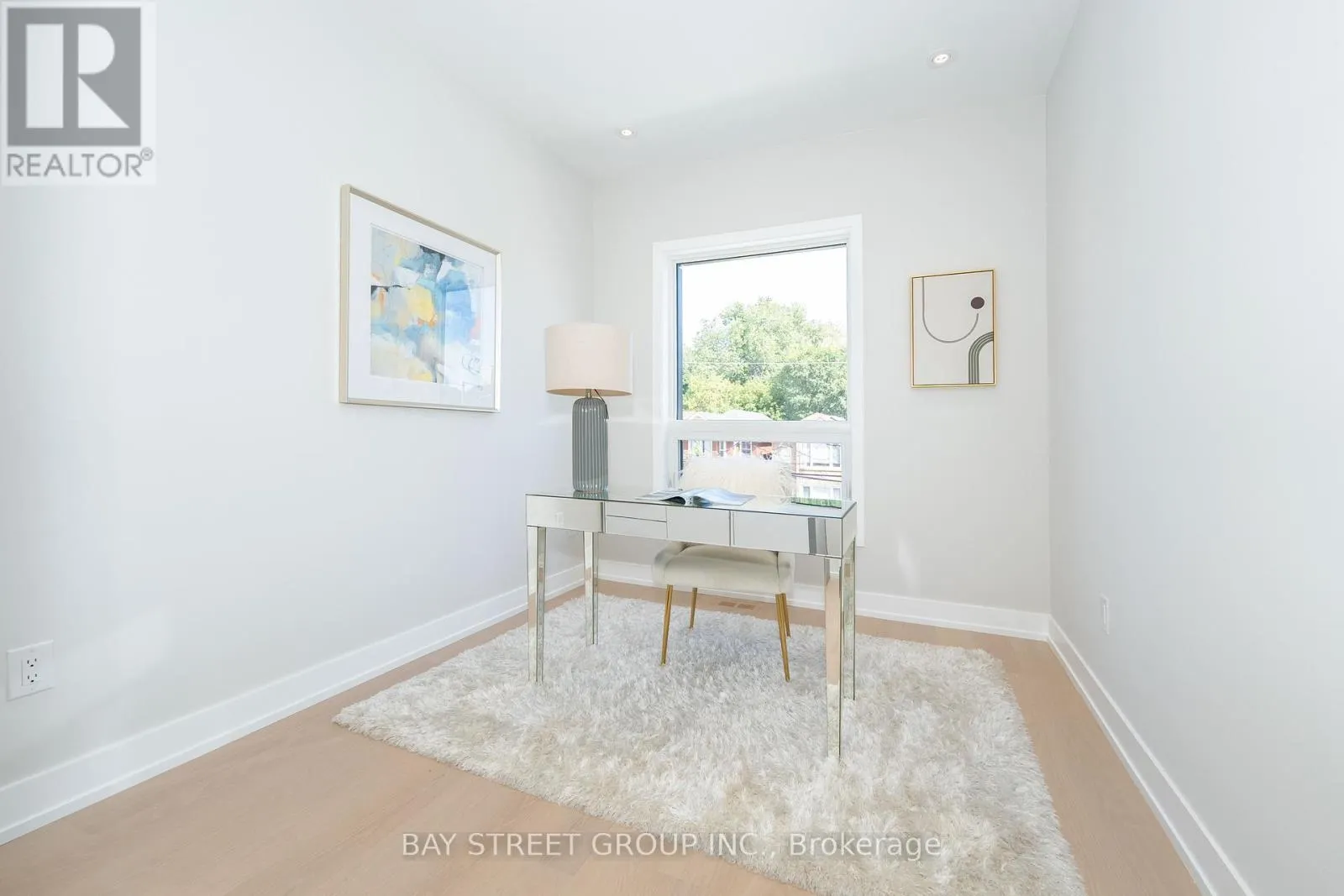 266 WESTLAKE AVENUE