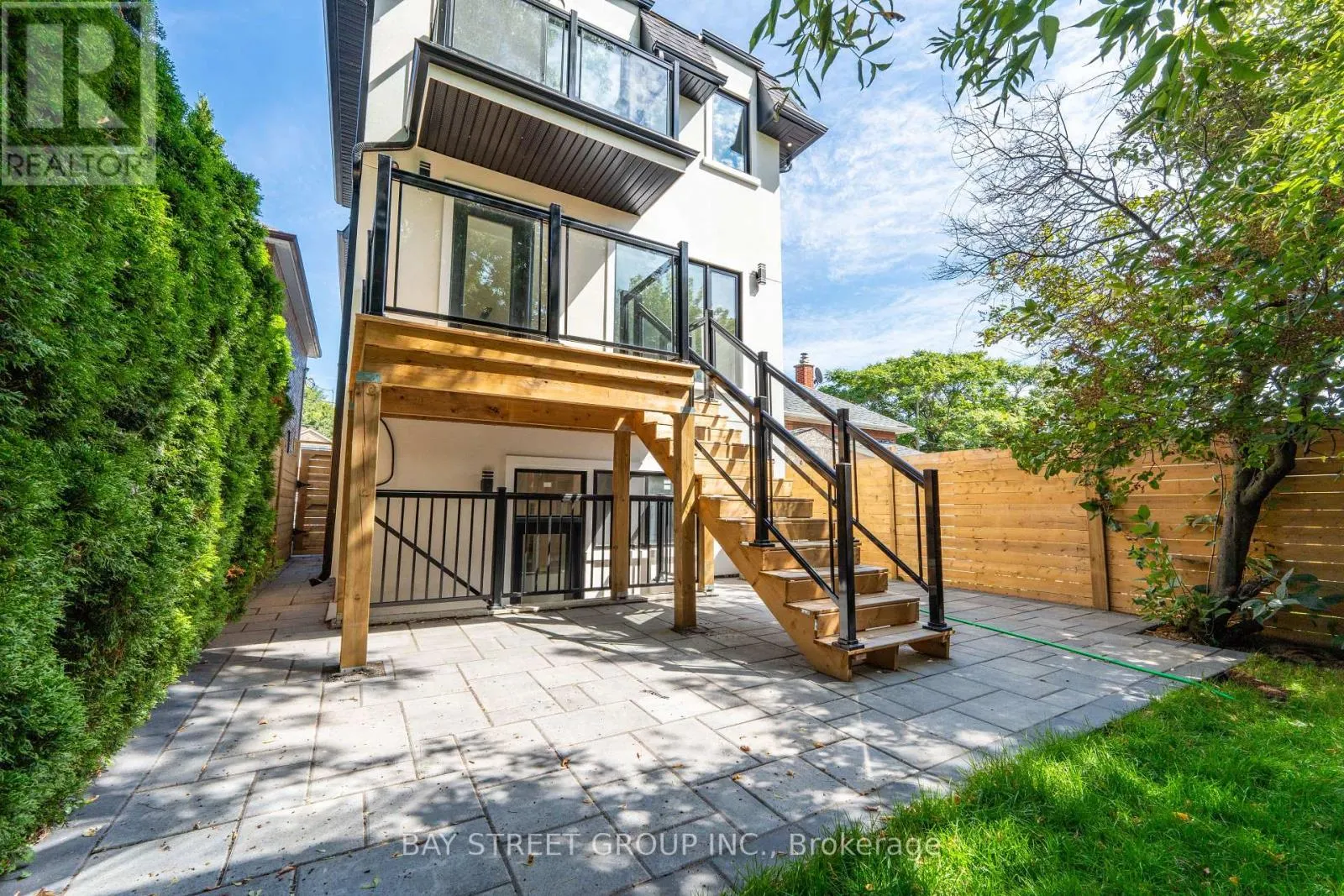 266 WESTLAKE AVENUE