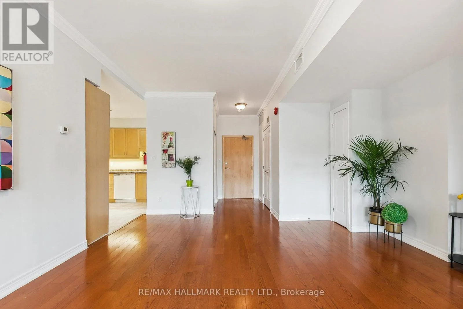206 - 1 LAWLOR AVENUE