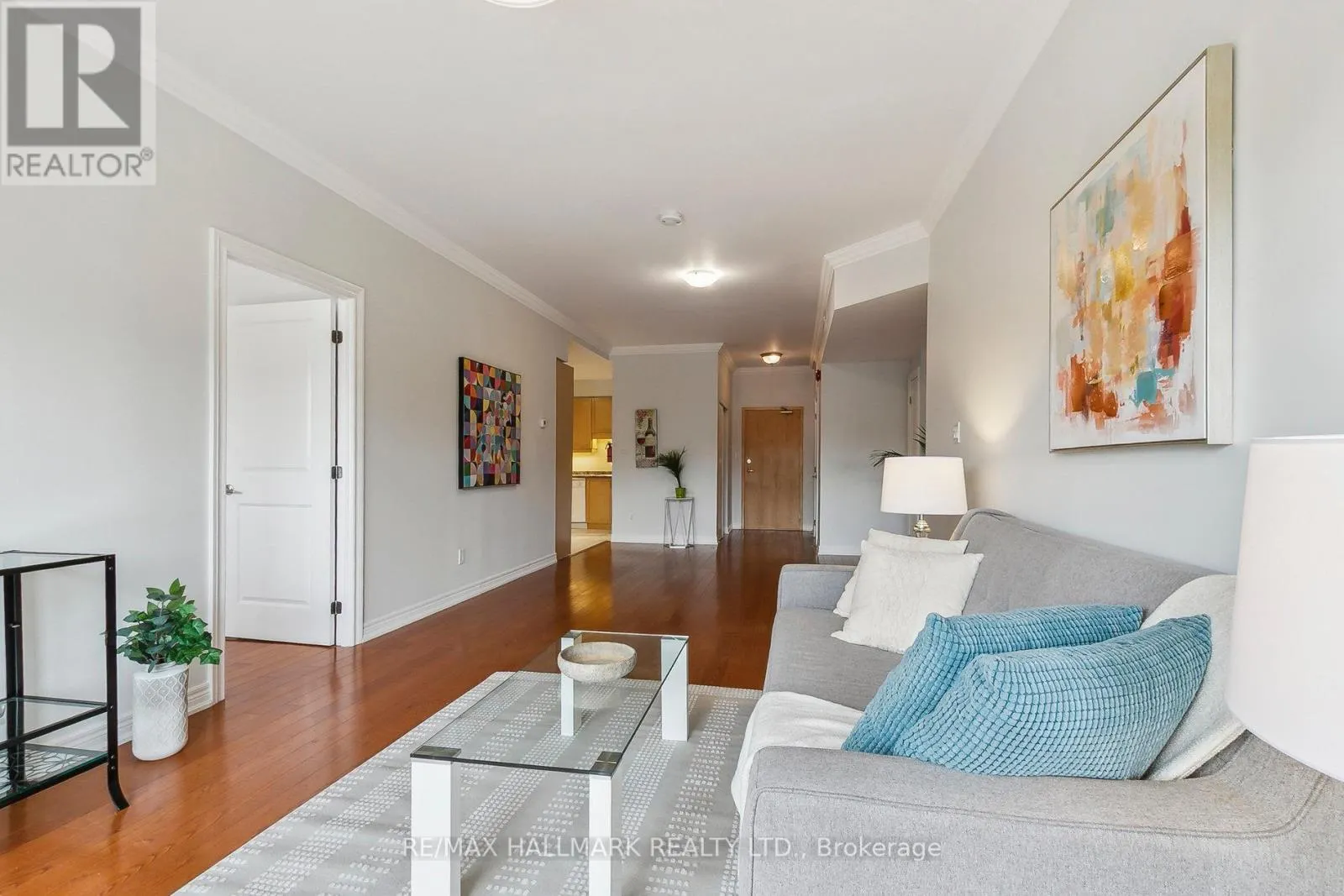 206 - 1 LAWLOR AVENUE