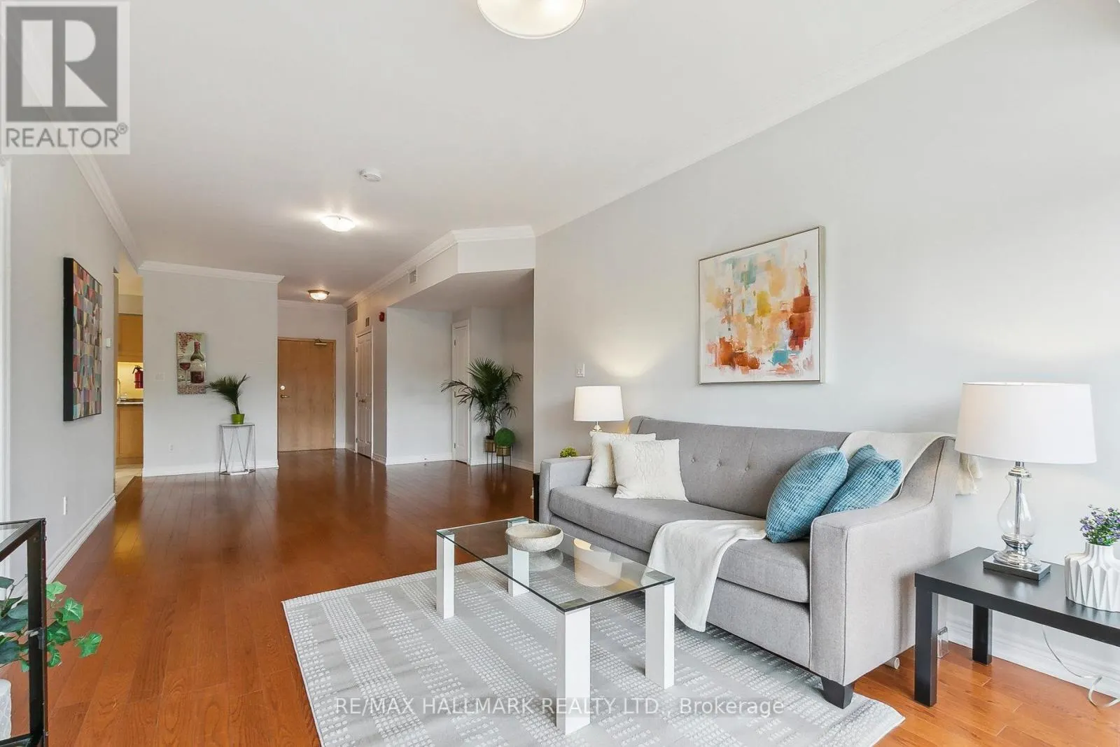 206 - 1 LAWLOR AVENUE
