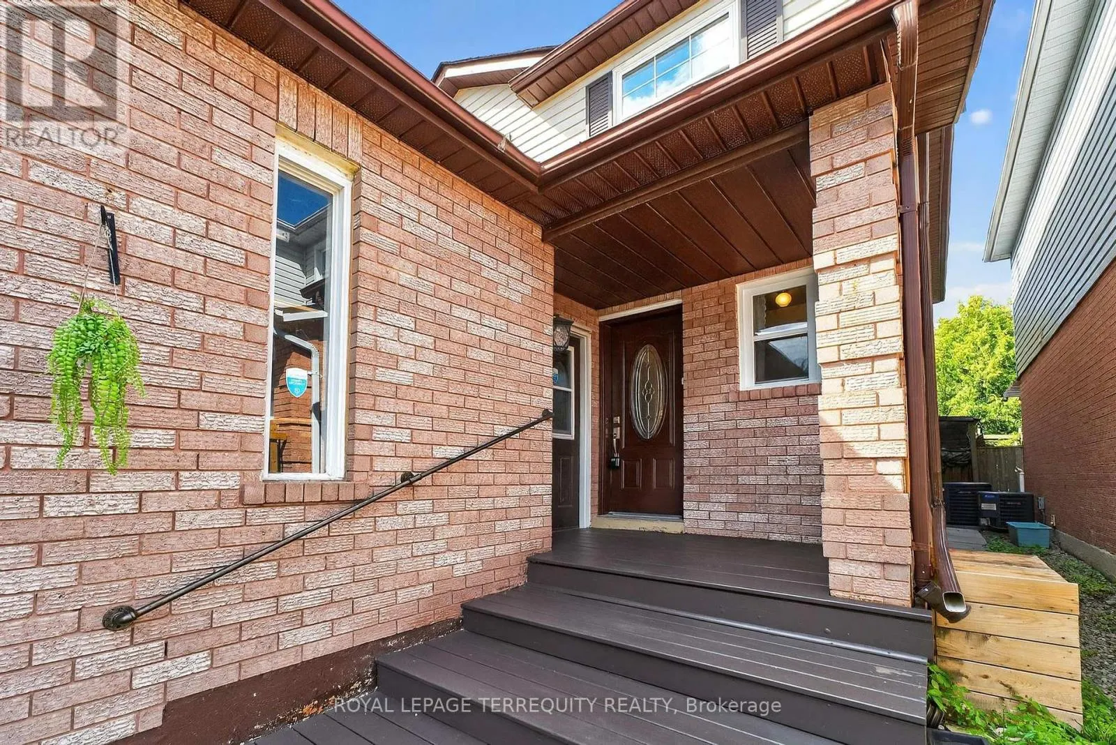 18 KERSHAW STREET