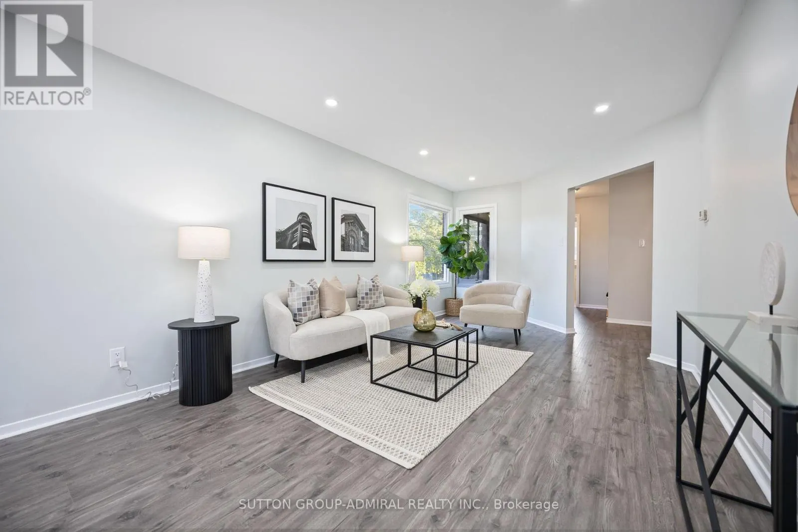 12 TILBURN PLACE