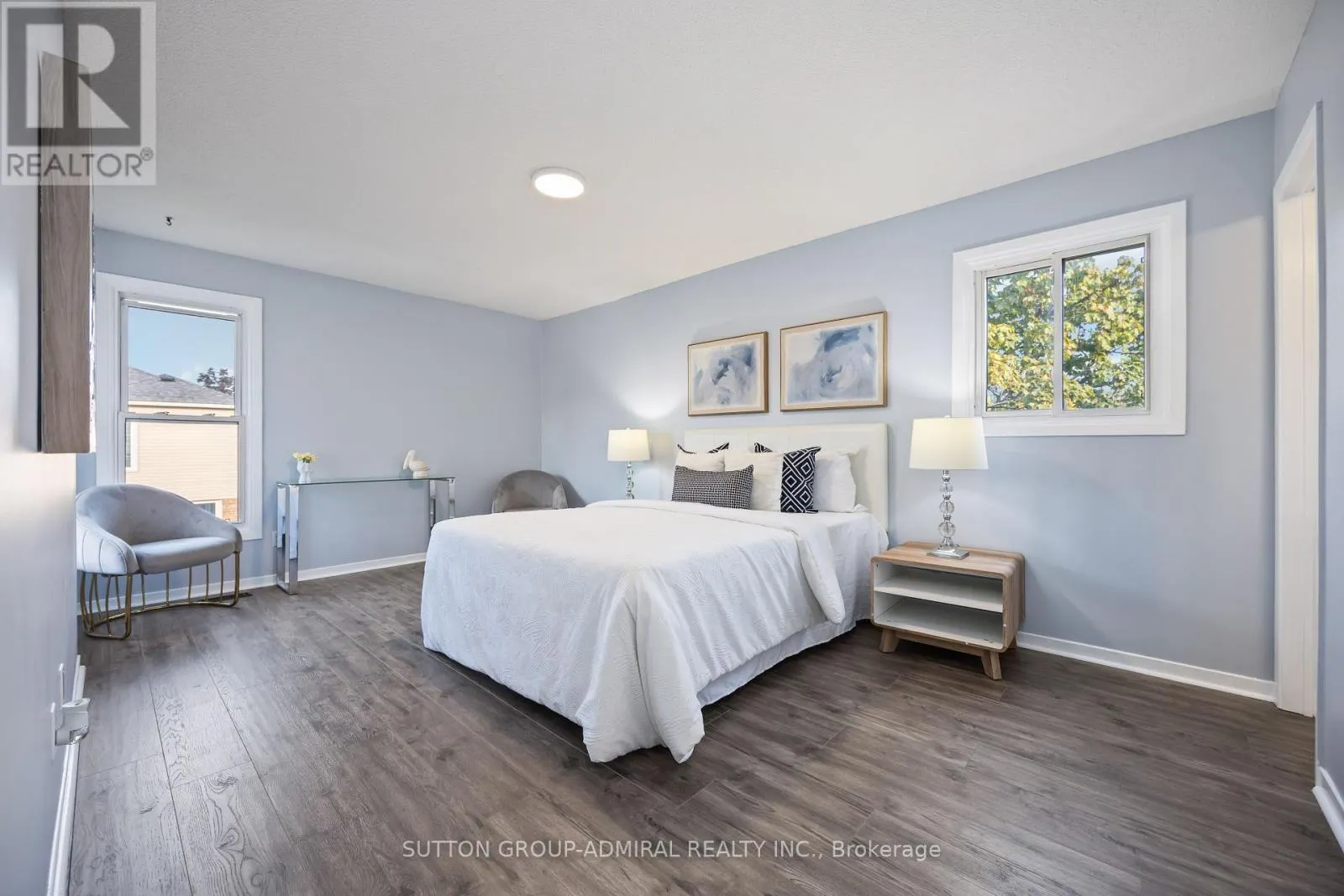 12 TILBURN PLACE