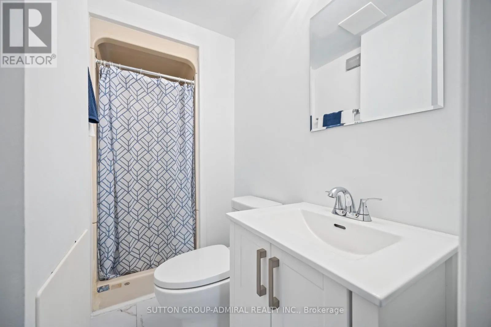 12 TILBURN PLACE
