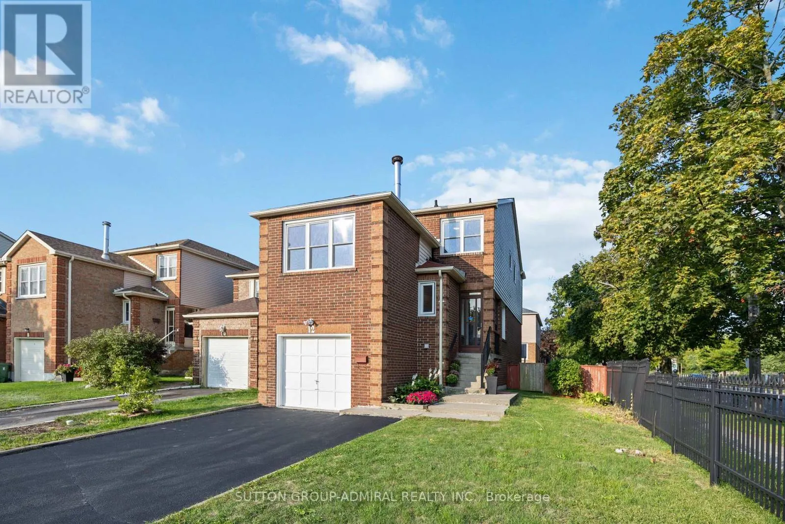 12 TILBURN PLACE