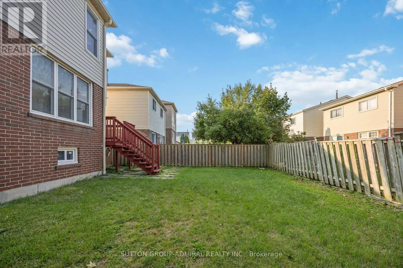 12 TILBURN PLACE