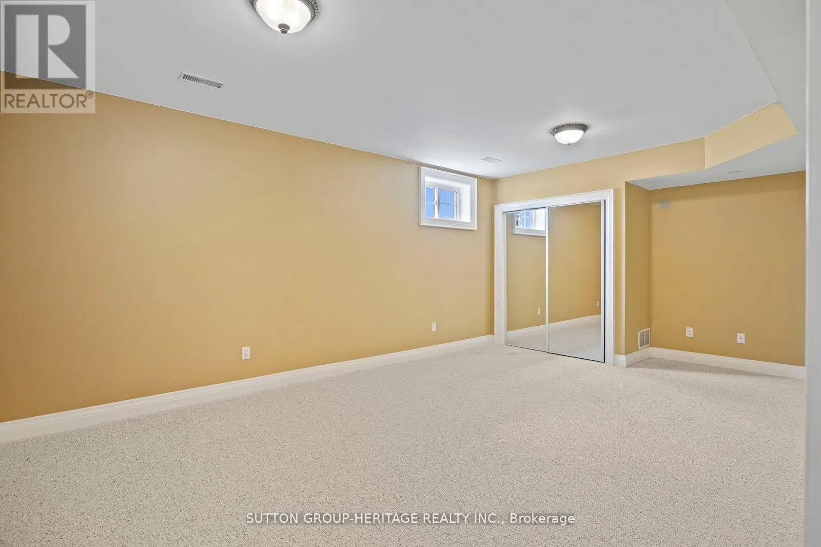 2100 TAUNTON ROAD