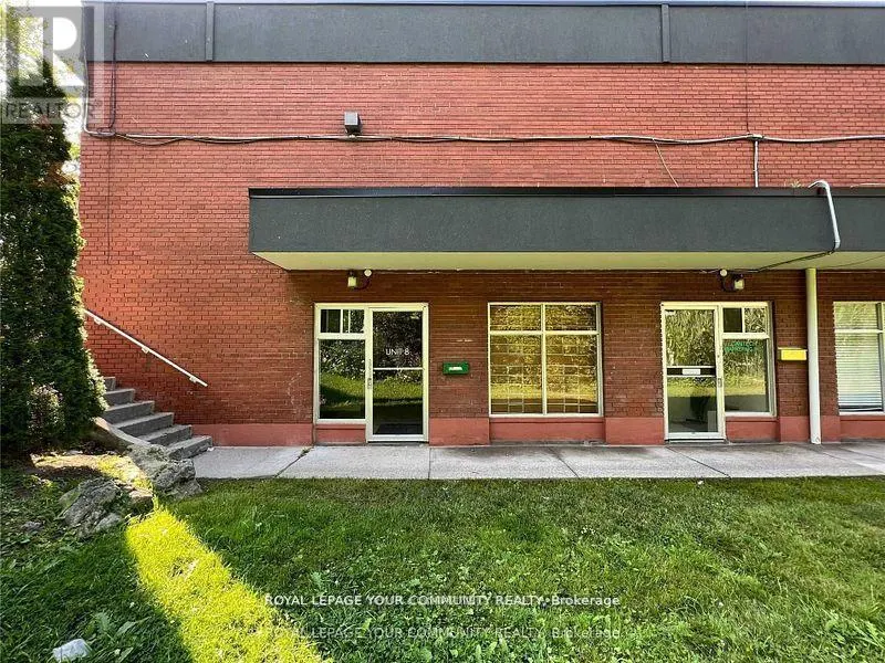 9 - 305 PORT UNION ROAD