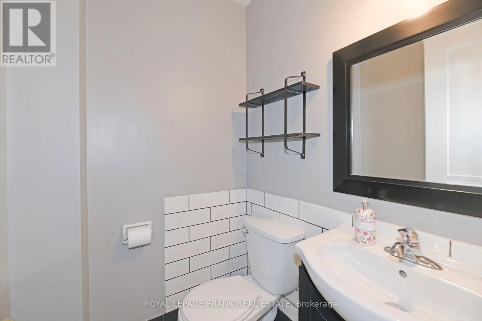 1104 OLD PYE COURT