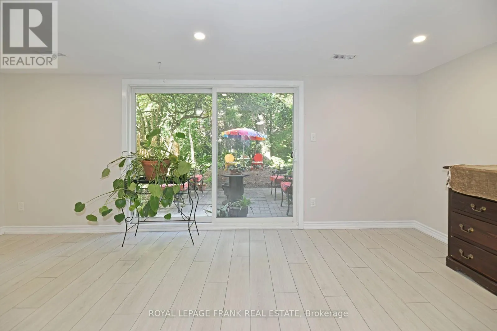 1104 OLD PYE COURT