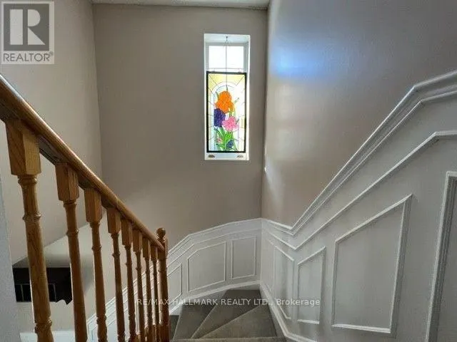 11 EMPSON COURT