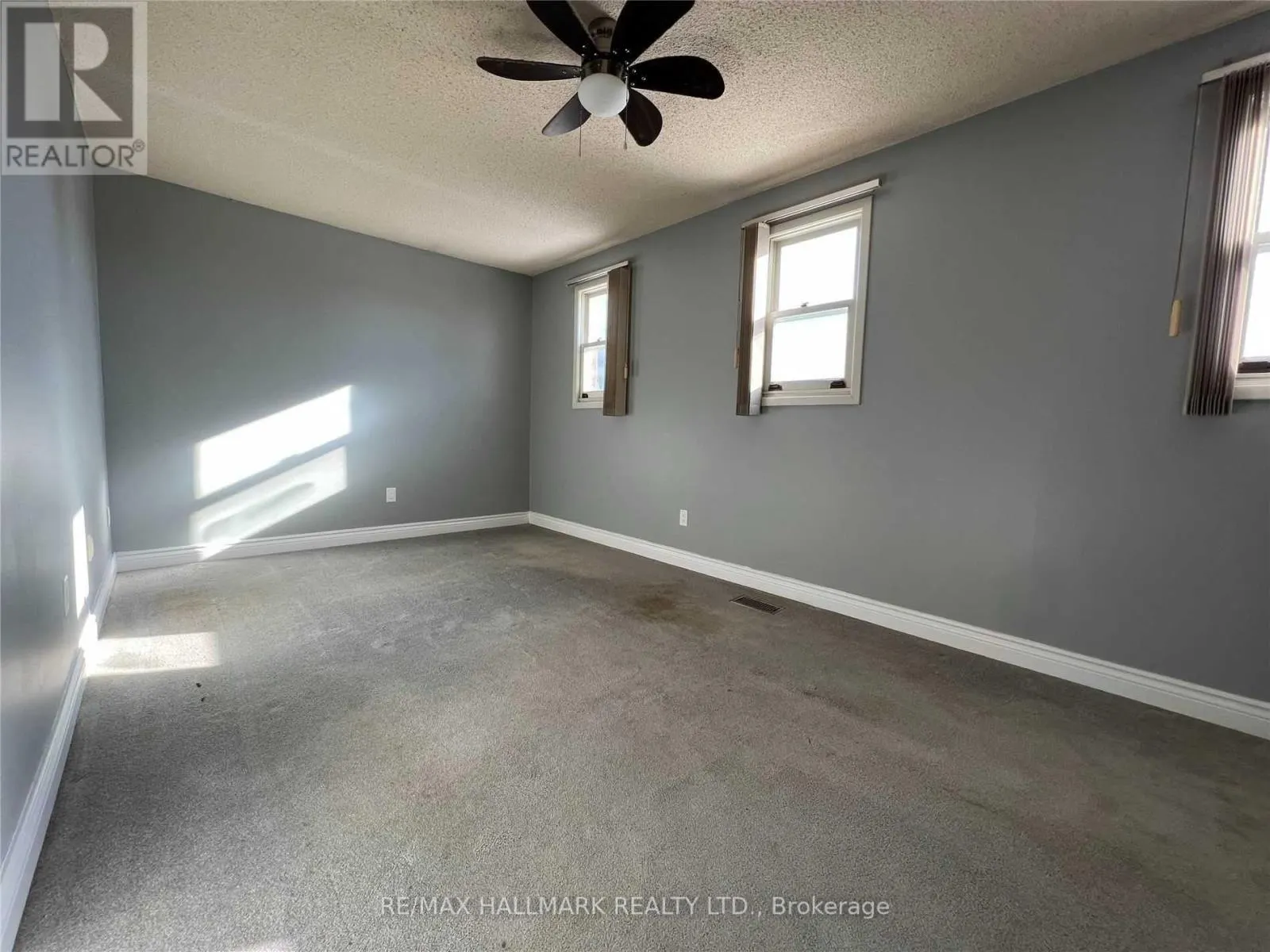 11 EMPSON COURT