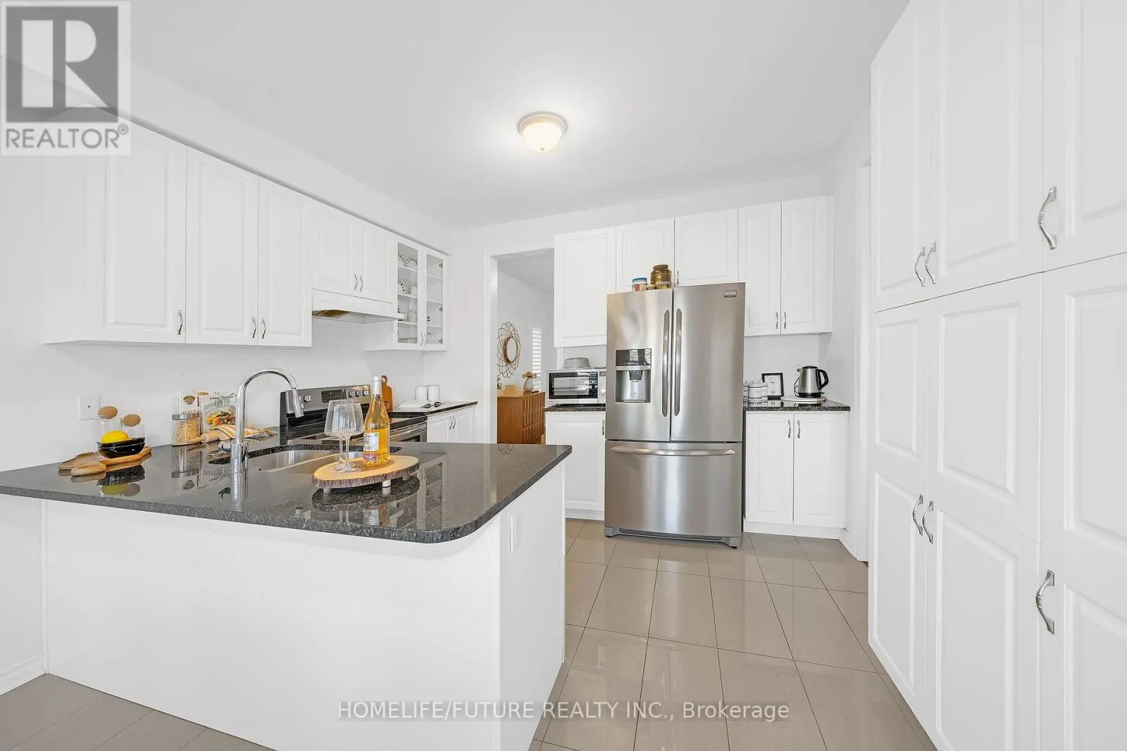 2557 BRIDLE ROAD