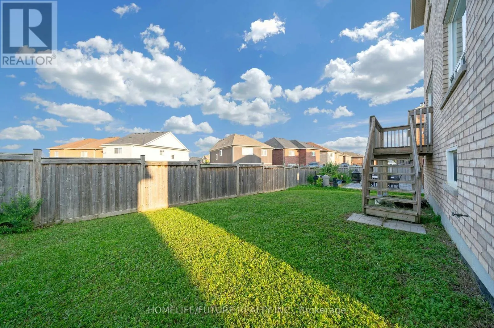 2557 BRIDLE ROAD