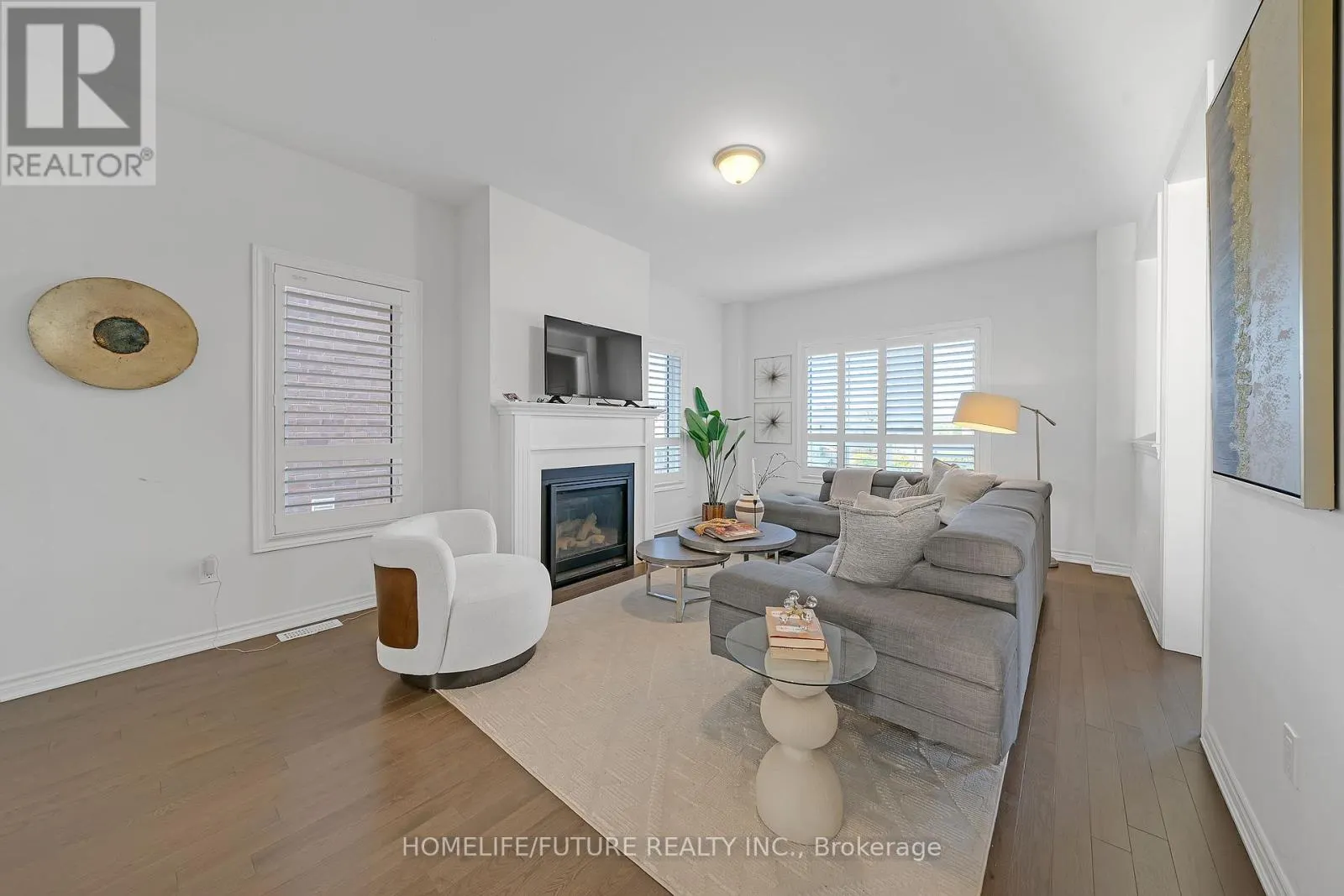 2557 BRIDLE ROAD
