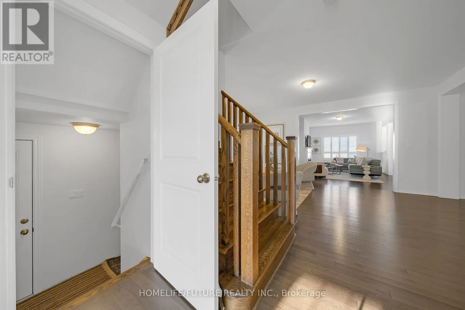 2557 BRIDLE ROAD