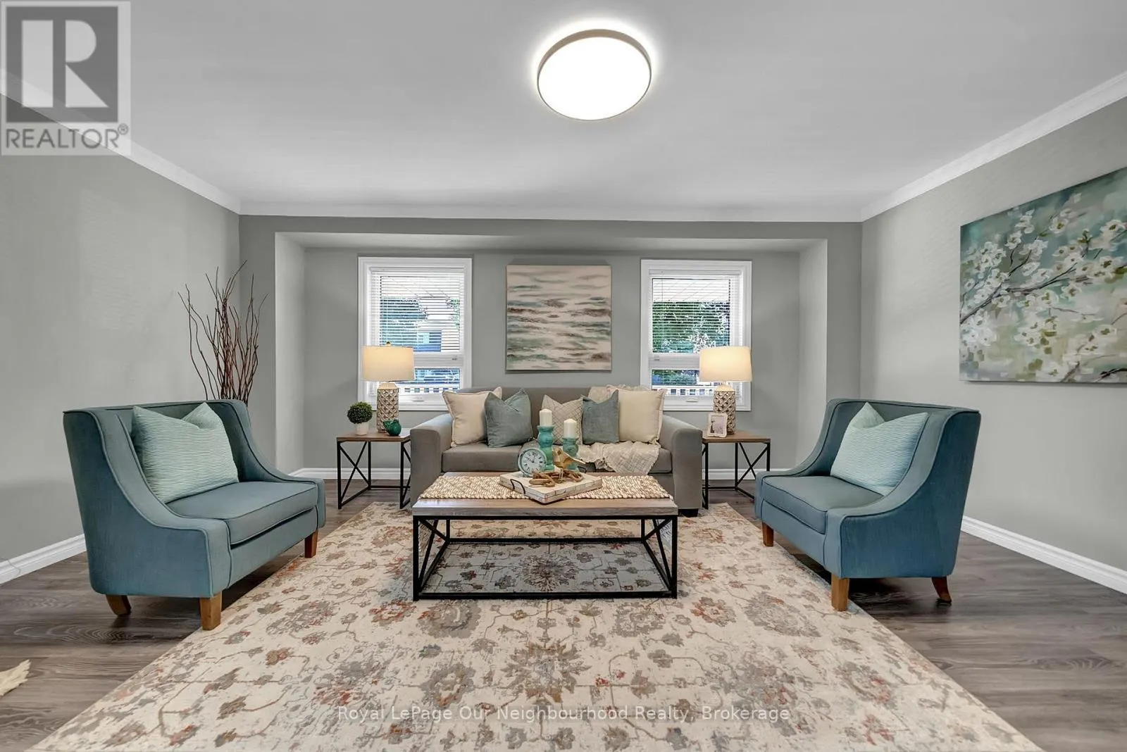 1307 FENELON CRESCENT