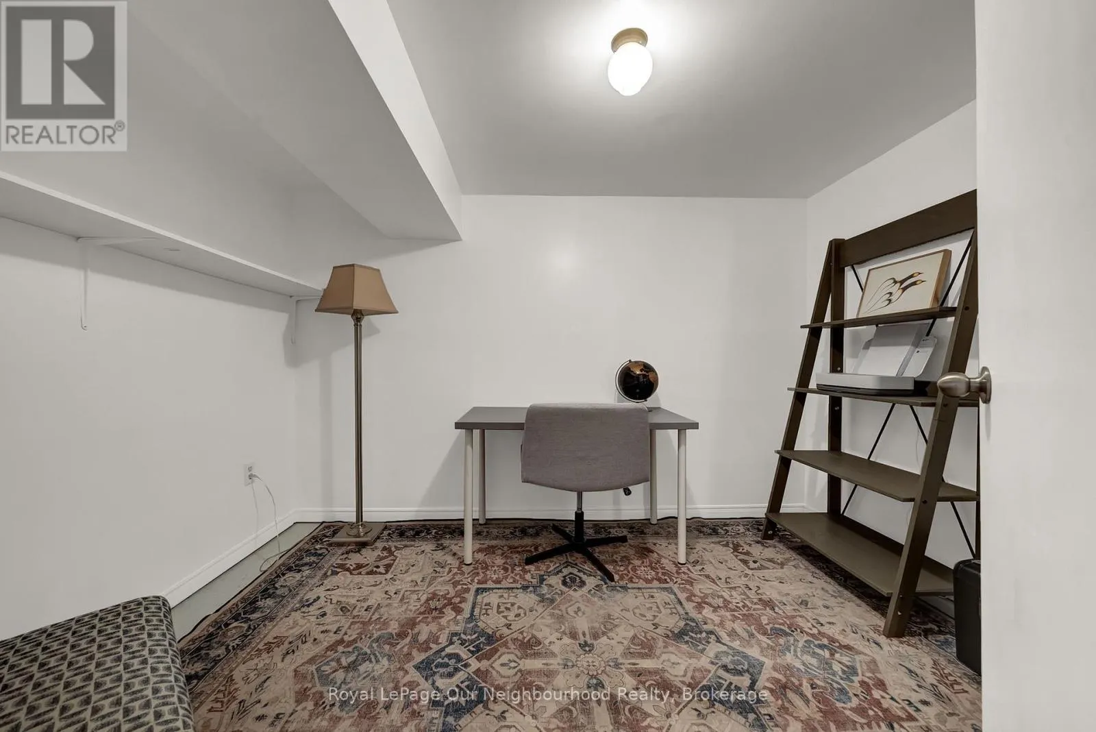 1307 FENELON CRESCENT