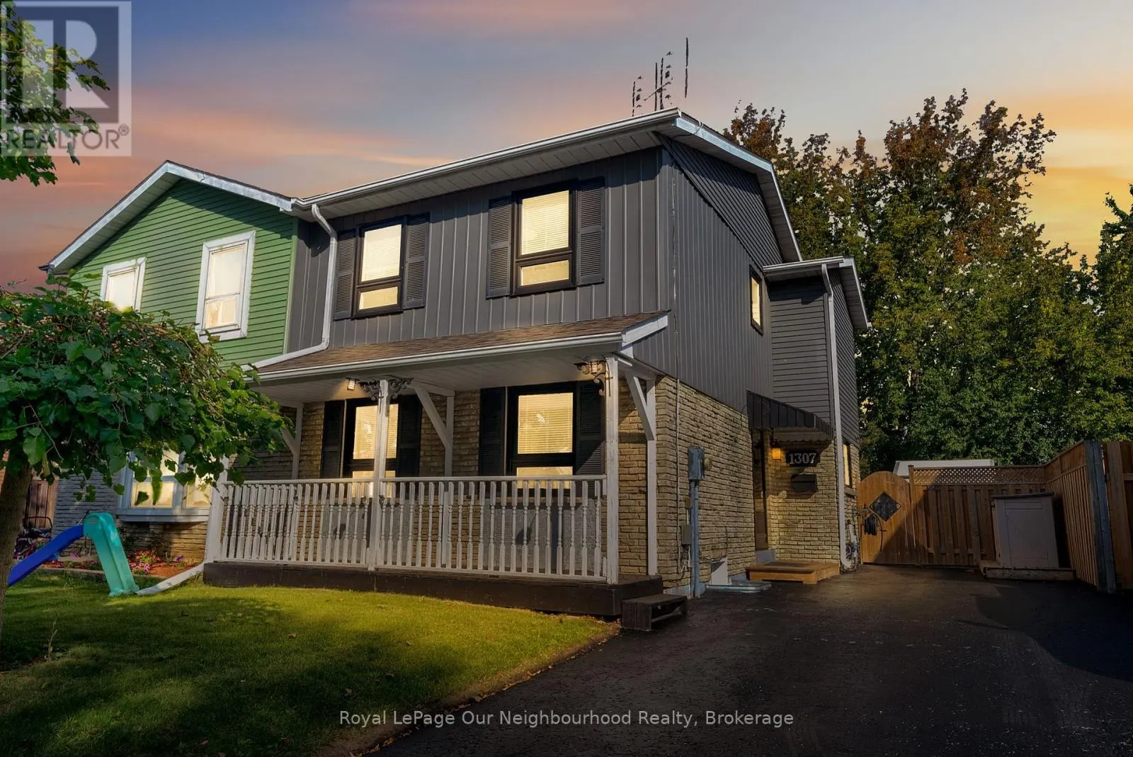 1307 FENELON CRESCENT