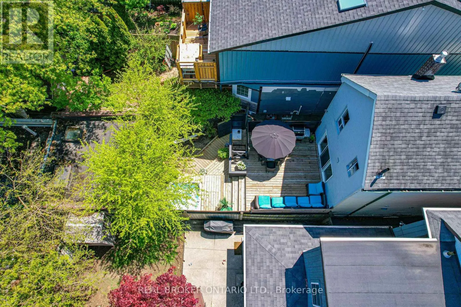 143 PARKMOUNT ROAD