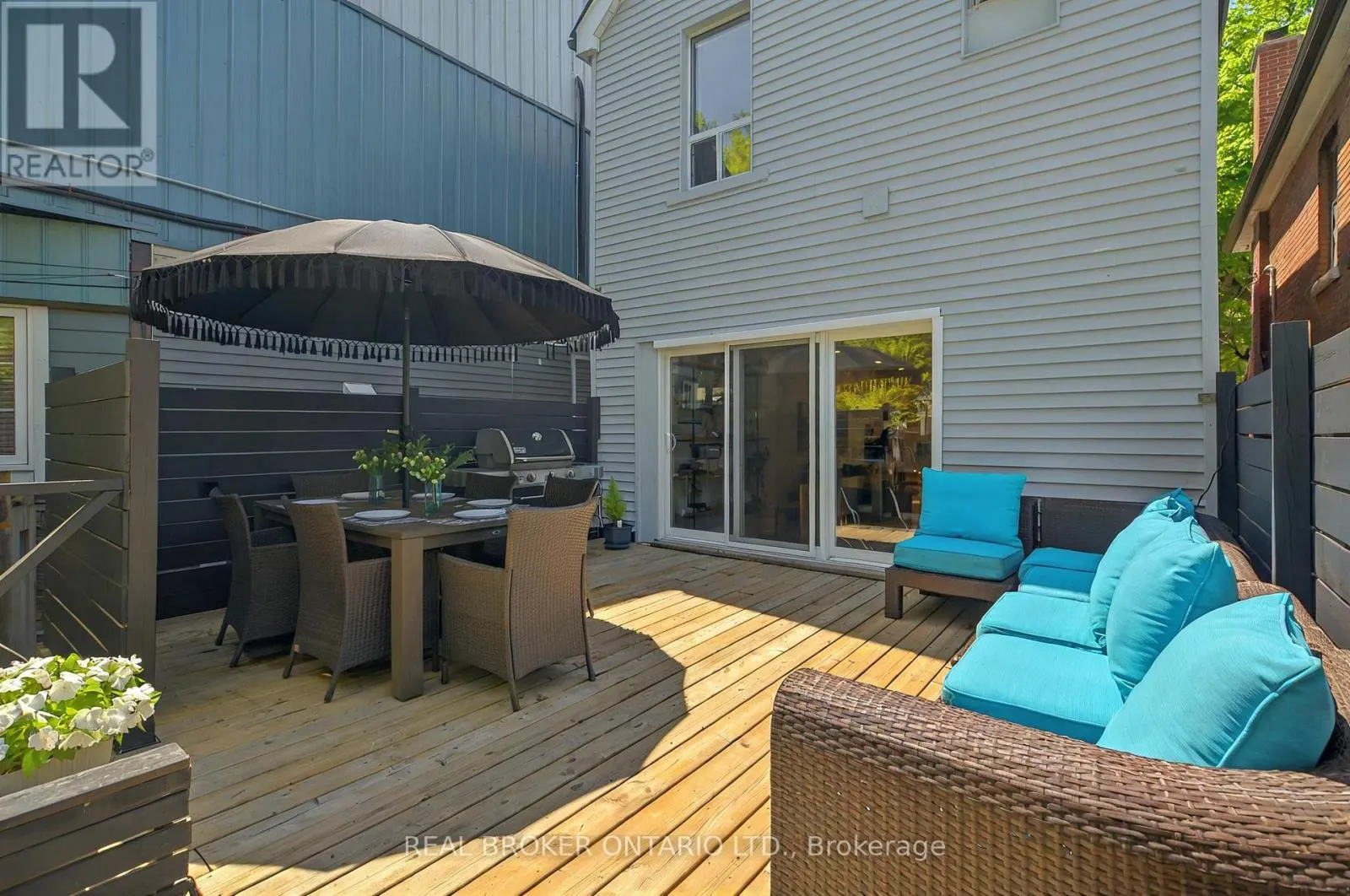 143 PARKMOUNT ROAD