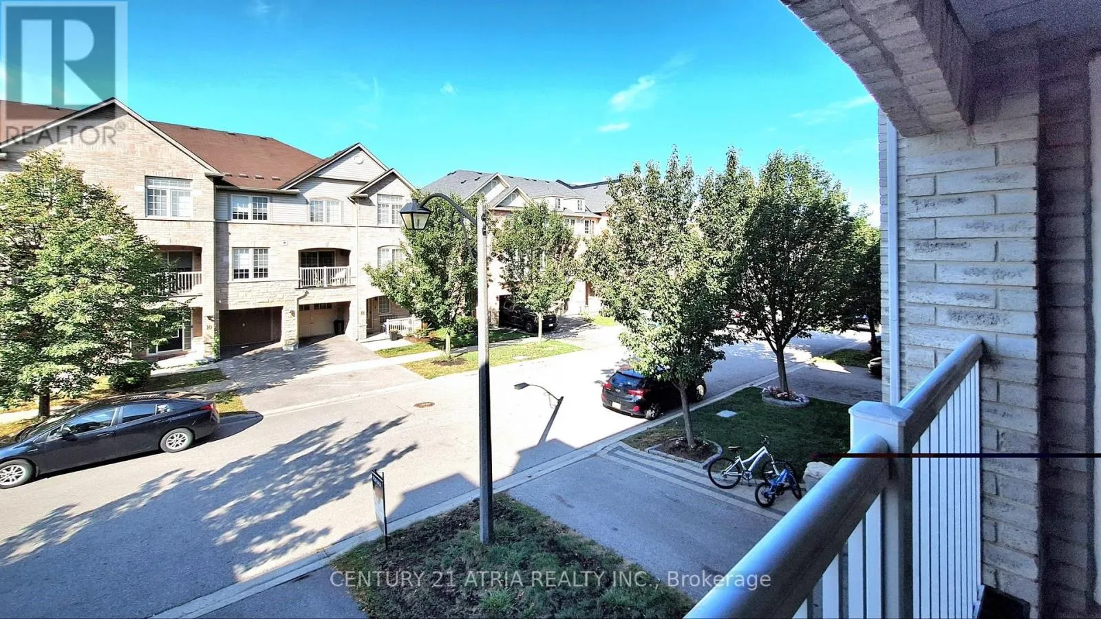11 CLOWES STREET