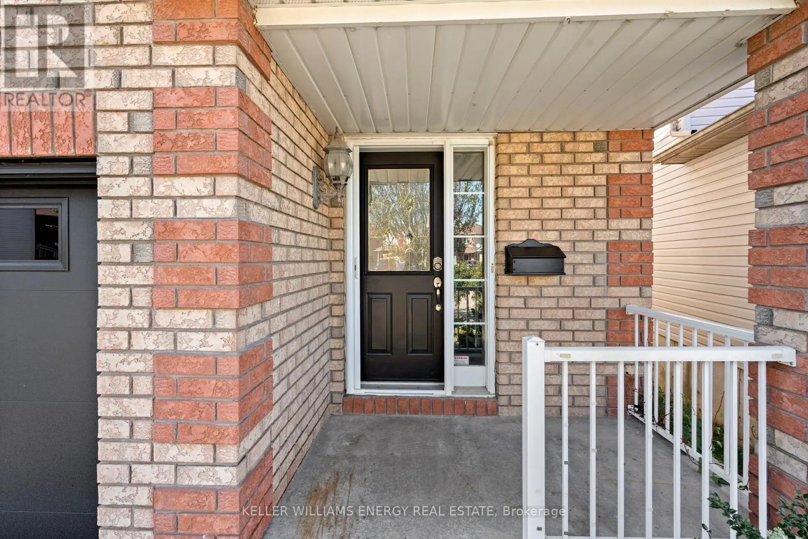 19 SAWMILL COURT