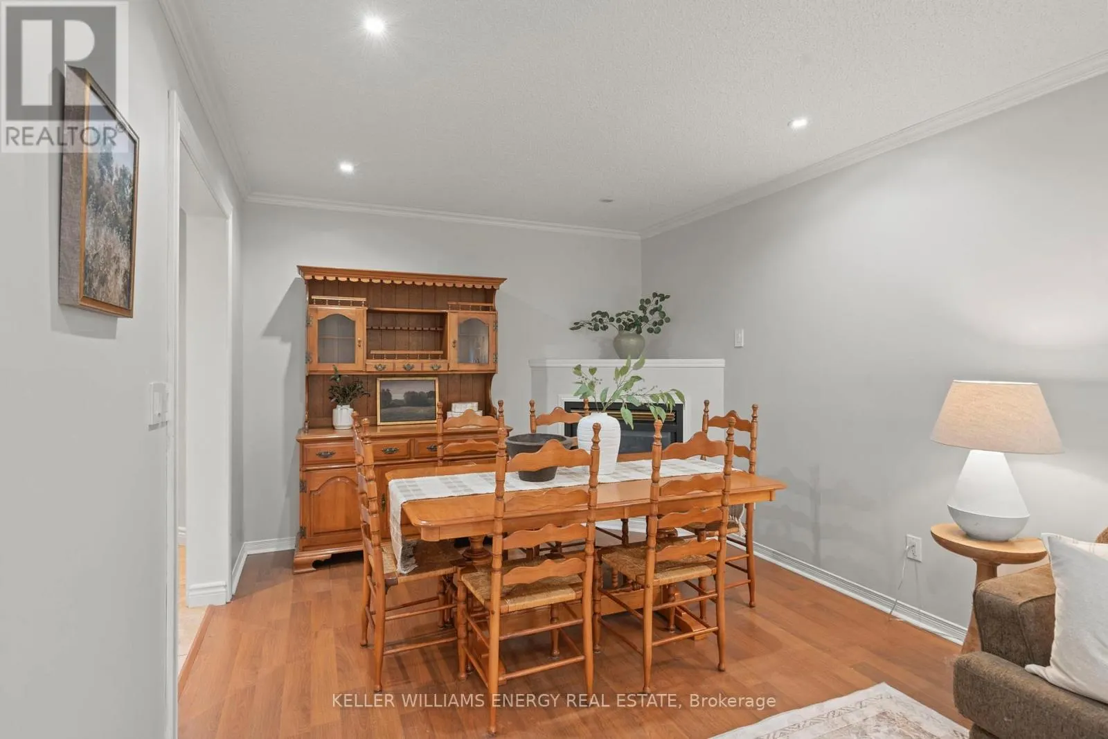 19 SAWMILL COURT