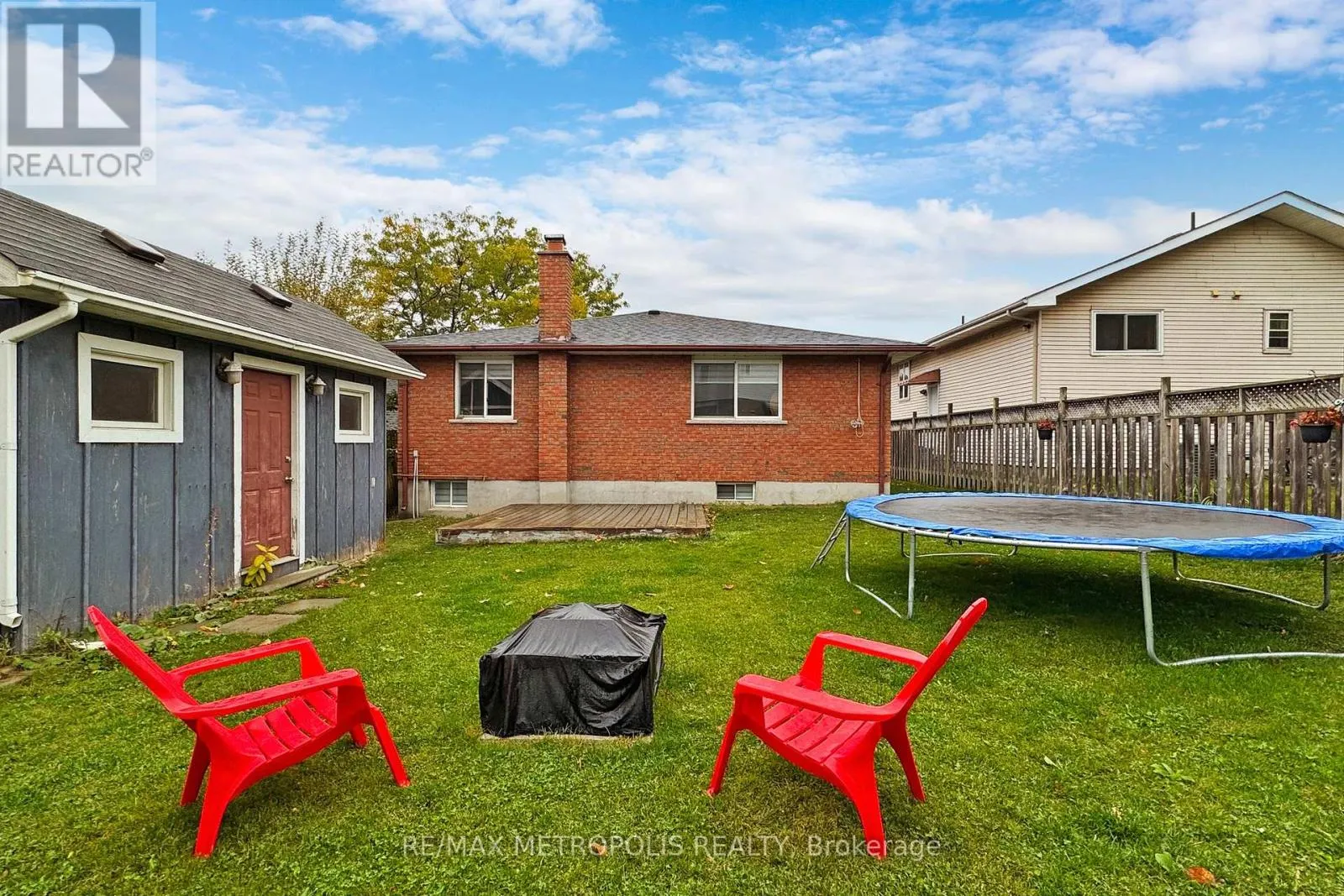 709 KEATES AVENUE