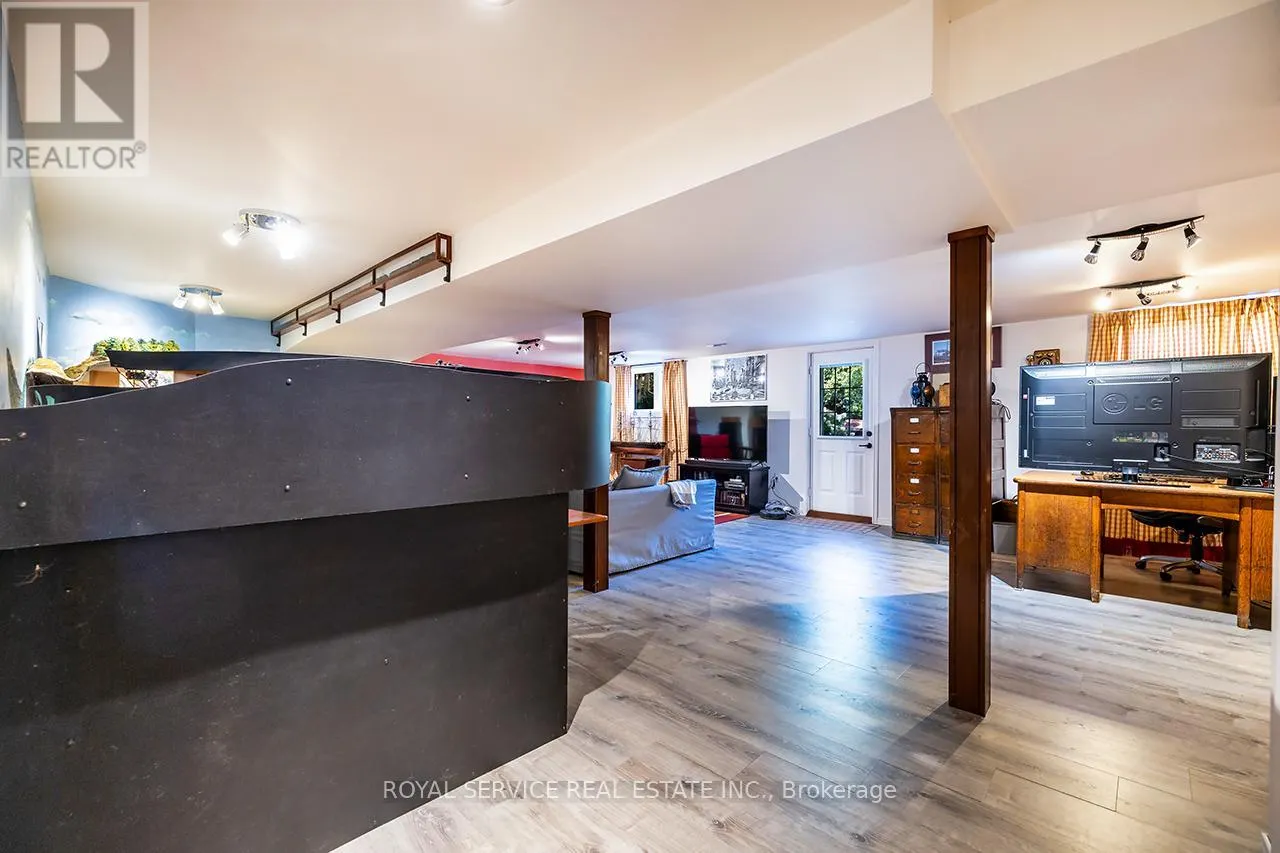 5781 OCHONSKI ROAD