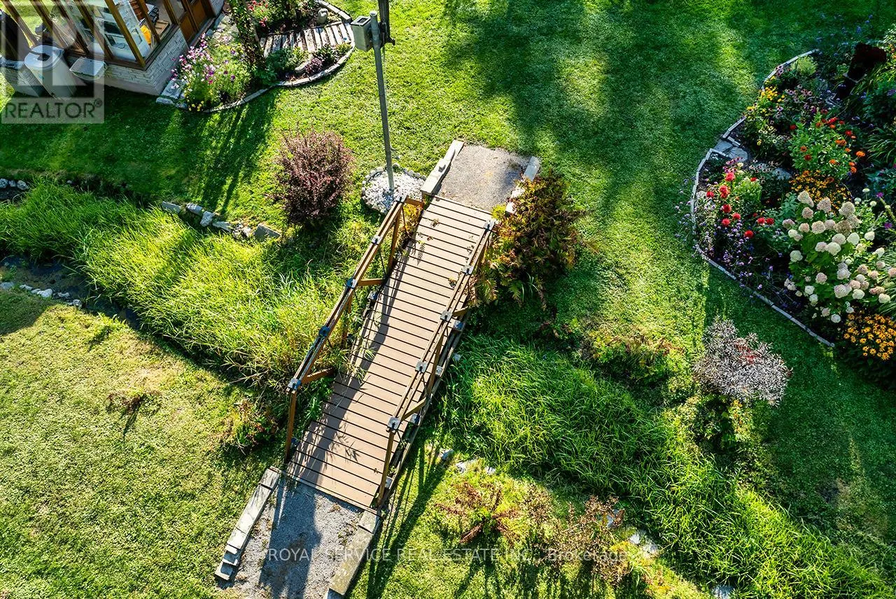 5781 OCHONSKI ROAD