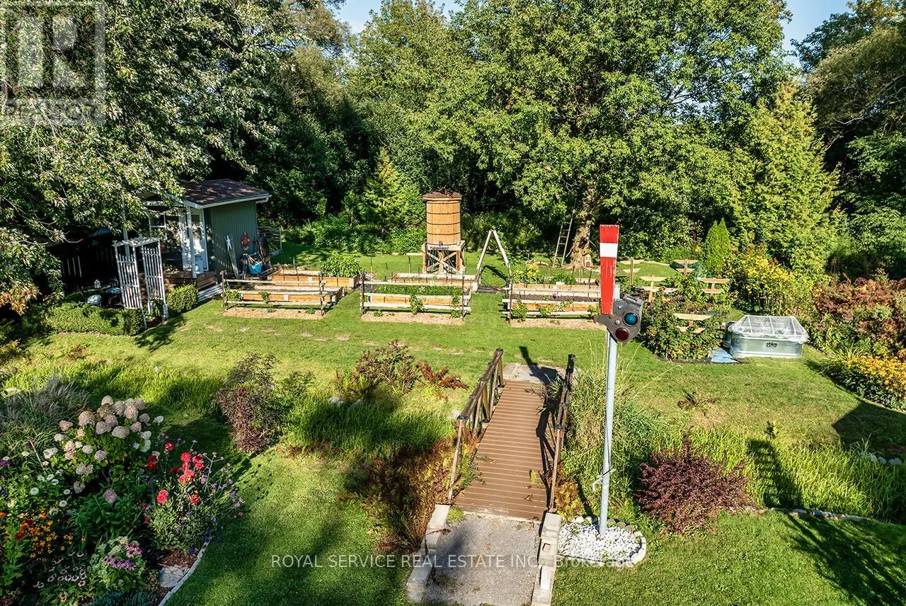 5781 OCHONSKI ROAD